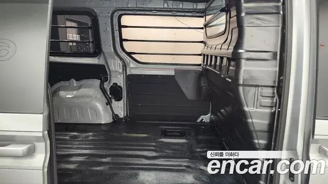 Hyundai Staria 2022 — Photo 11/20