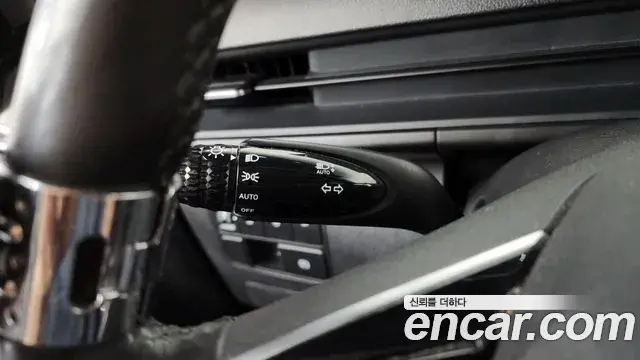 Hyundai Staria 2022 — Photo 17/20