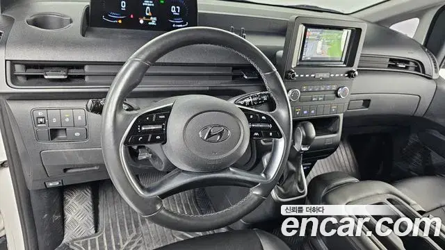 Hyundai Staria 2021 — Фото 15/20