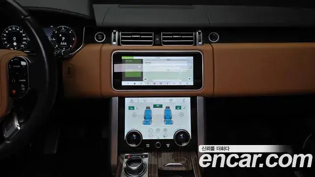 Land Rover Range Rover 2021 — Photo 14/20