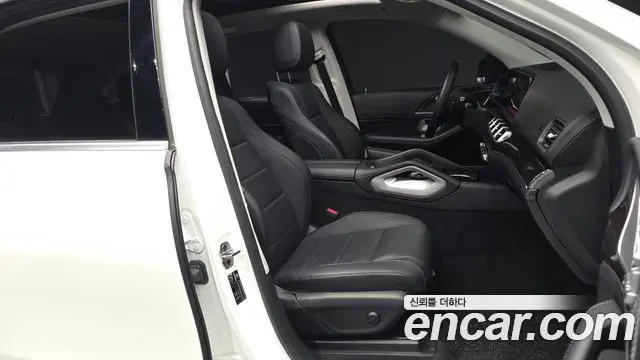 Mercedes-Benz GLE-Class 2022 — Фото 11/20