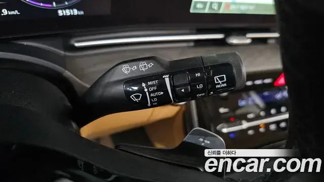 Kia Carnival 2022 — ფოტო 36/36