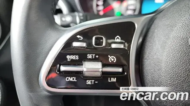 Mercedes-Benz C-Class 2019 — Фото 17/20