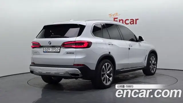 BMW X5 2019 — Şəkil 18/20
