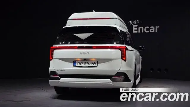 Kia Carnival 2025 — Photo 4/20
