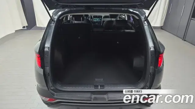 Hyundai Tucson Hybrid 2022 — Photo 1/20