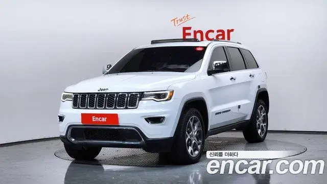Jeep Grand Cherokee 2021 — Photo 10/20