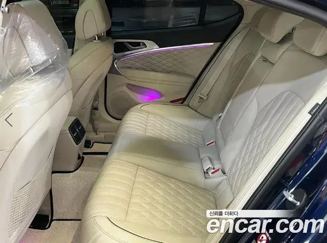 Genesis G70 2018 — Şəkil 8/20