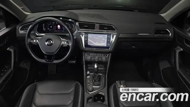 Volkswagen Tiguan 2020 — Photo 3/20