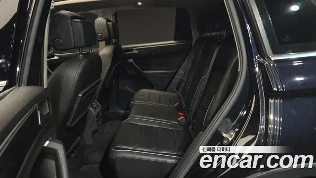Volkswagen Tiguan 2020 — Photo 16/20