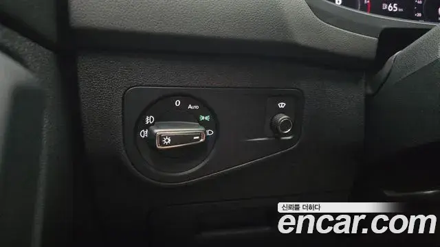 Volkswagen Tiguan 2020 — Photo 5/20