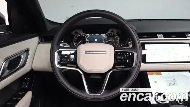 Land Rover Range Rover Velar 2022 — Фото 12/20