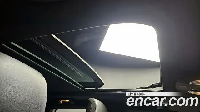 Jeep Compass 2022 — Şəkil 18/20