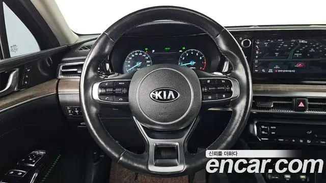 Kia K5 2020 — Фото 13/20