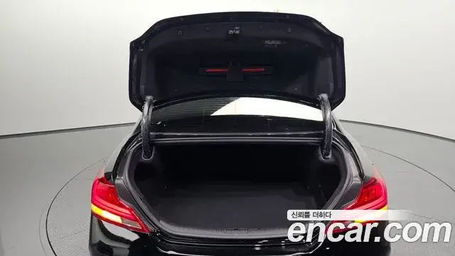 Genesis G70 2018 — Şəkil 22/35