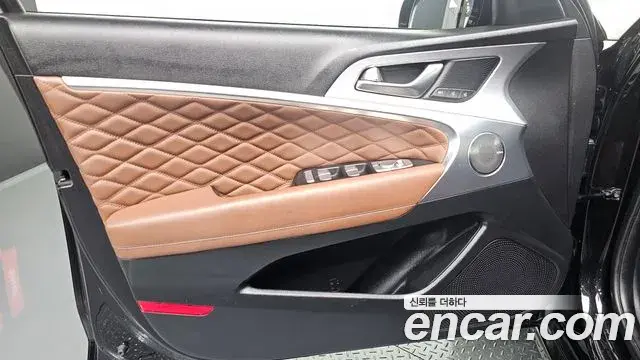 Genesis G70 2018 — Şəkil 23/35