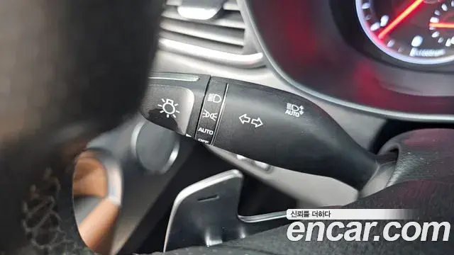 Genesis G70 2018 — Şəkil 29/35