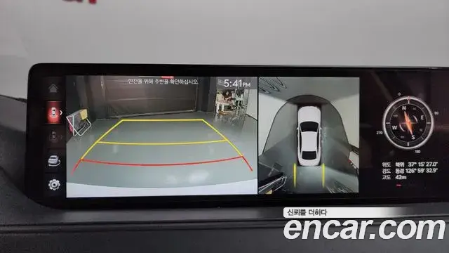 Genesis Electrified G80 2020 — Photo 14/20