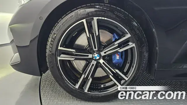 BMW 3 Series 2025 — Photo 5/20