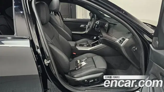 BMW 3 Series 2025 — Photo 11/20