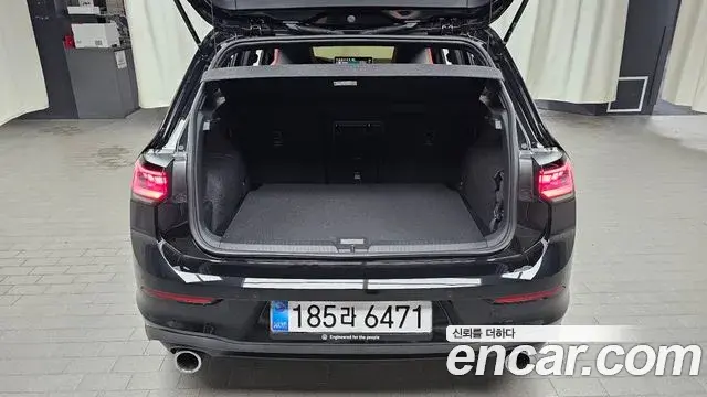 Volkswagen Golf 2026 — Photo 15/20