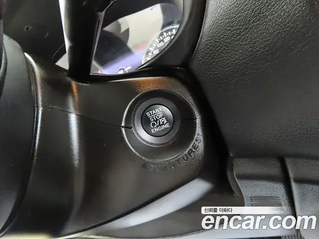 Jeep Renegade 2020 — ფოტო 1/20