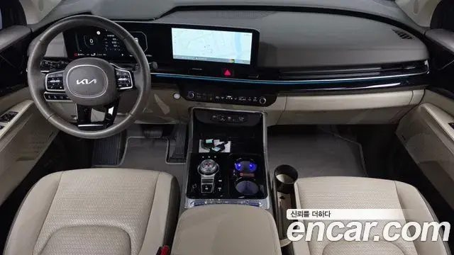 Kia Carnival 2024 — Şəkil 7/20