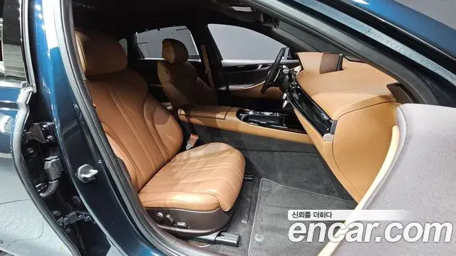 Genesis G80 2021 — Photo 11/35