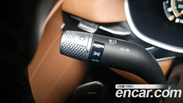 Genesis G80 2021 — Photo 13/35