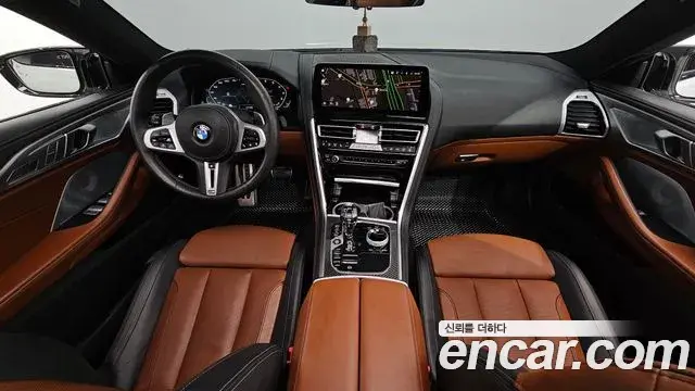 BMW 8 Series 2025 — ფოტო 10/20