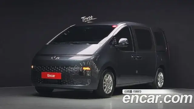 Hyundai Staria, 2024