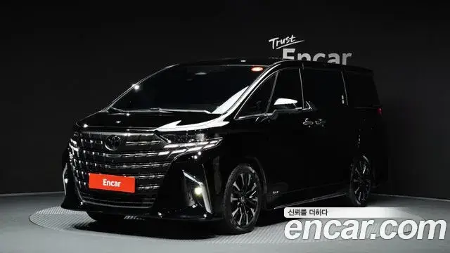 Toyota Alphard, 2025