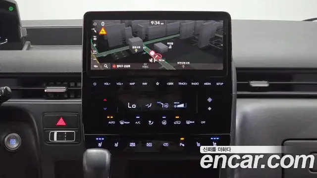 Hyundai Staria 2022 — Фото 15/20
