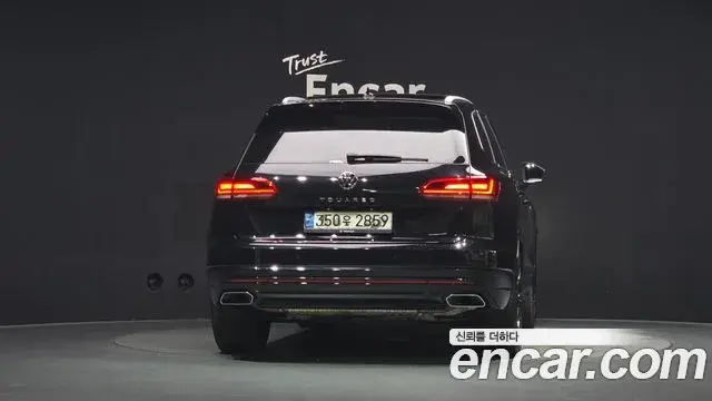 Volkswagen Touareg 2021 — Photo 4/20