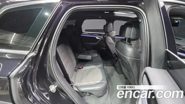 Volkswagen Touareg 2021 — Photo 17/20