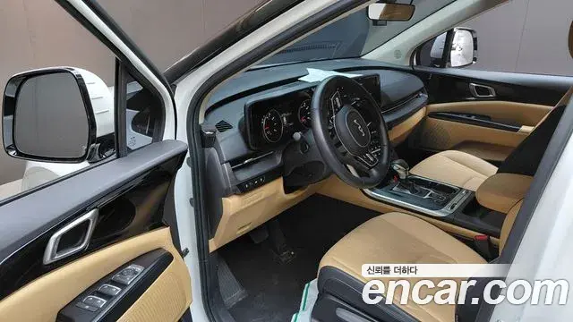 Kia Carnival 2022 — Photo 10/20