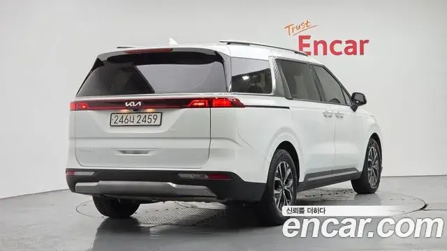 Kia Carnival 2023 — Şəkil 2/20