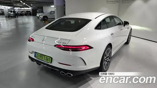 Mercedes-Benz AMG GT 2026 — Photo 3/20