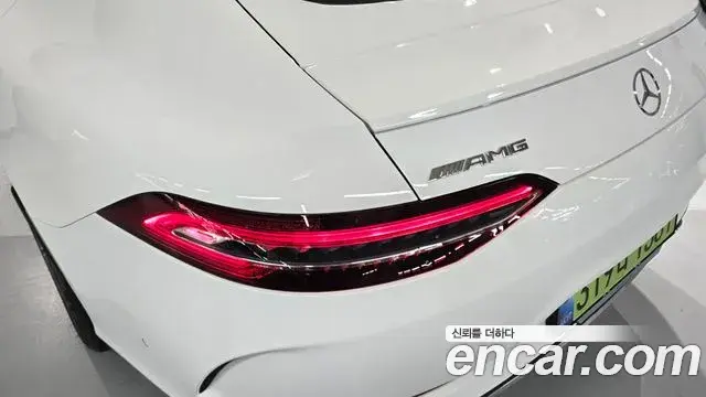Mercedes-Benz AMG GT 2026 — Photo 12/20