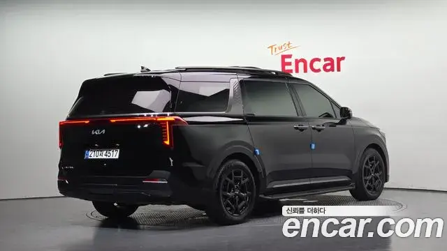 Kia Carnival 2024 — Photo 2/20