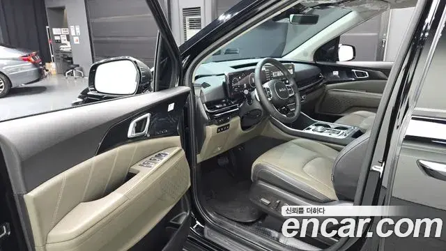 Kia Carnival 2024 — Photo 10/20