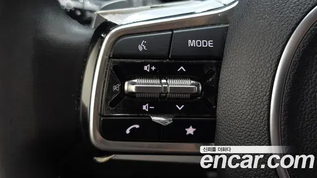 Kia Carnival 2024 — Photo 15/20