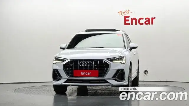 Audi Q3 2022 — Фото 3/20