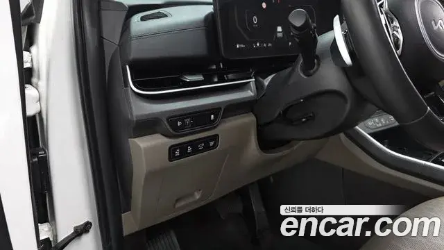 Kia Carnival 2024 — Şəkil 13/20