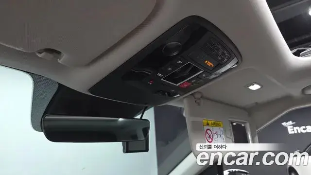 Kia Carnival 2024 — Şəkil 18/20