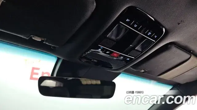 Hyundai Grandeur 2023 — Фото 18/20
