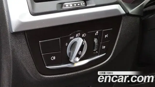 BMW X4 2021 — Photo 14/20