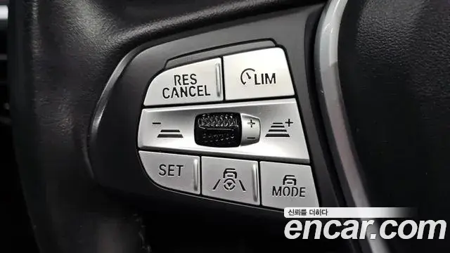 BMW X4 2021 — Photo 19/20