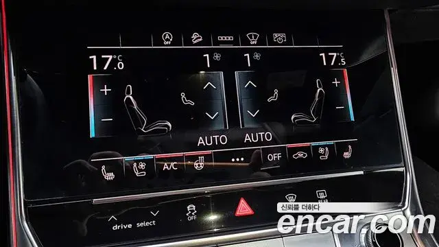Audi A6 2021 — Фото 18/20