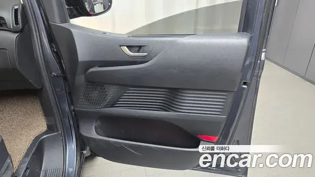 Hyundai Staria 2024 — Photo 10/30